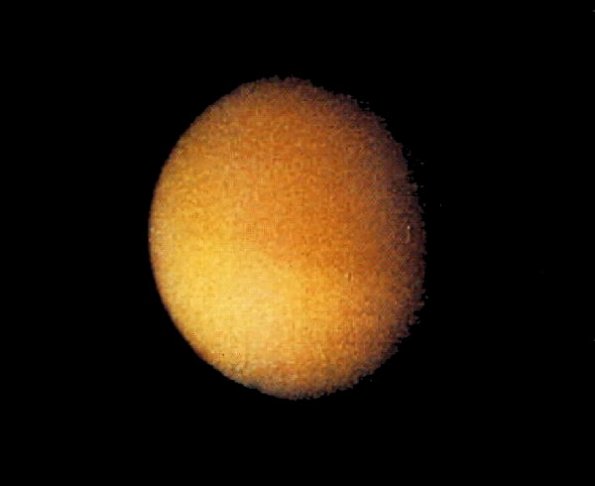 Titan vu par Voyager